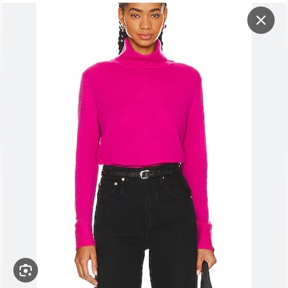 White + Warren Essentials cashmere turtleneck. - Picture 1 of 6